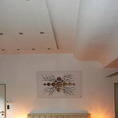 Designer Mit Kamin Appartamento *