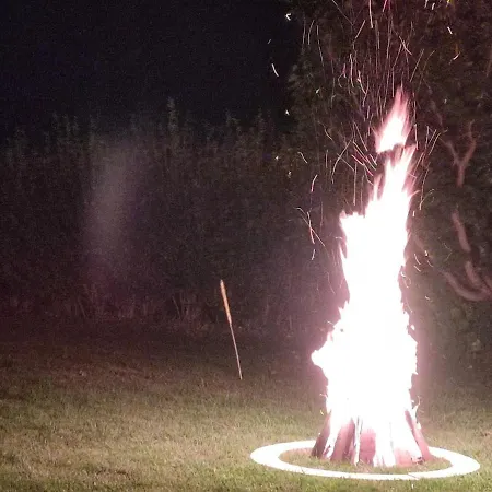 Designer Mit Kamin 公寓