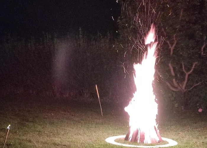 Designer Mit Kamin شقة